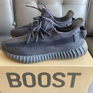 Yeezy Boost V2 Cinder